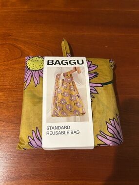 NWT Baggu Standard Reusable Bag Daisy Chain